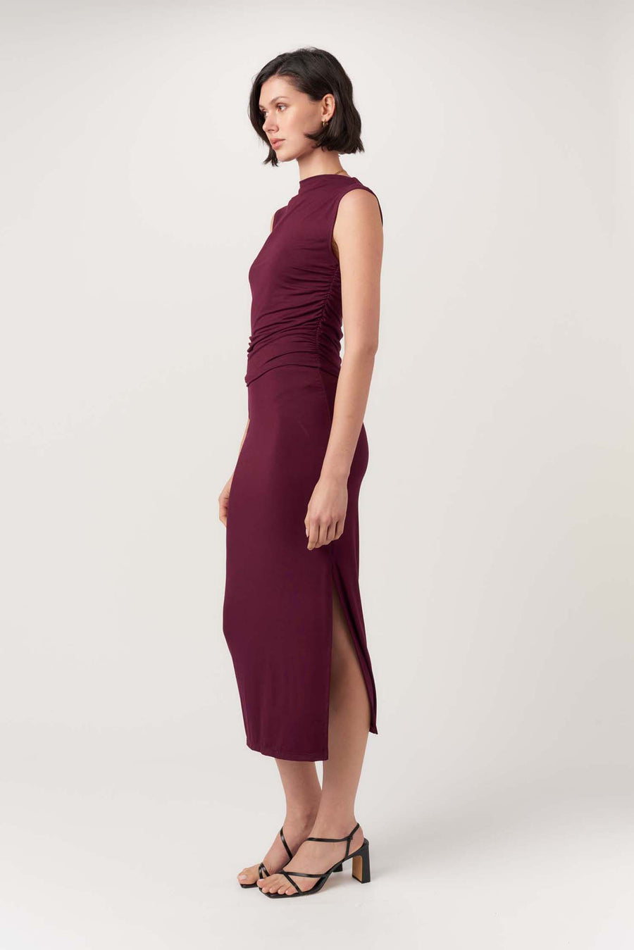 PROJECT SOCIAL T Walk Away Shirred Top in Elderberry