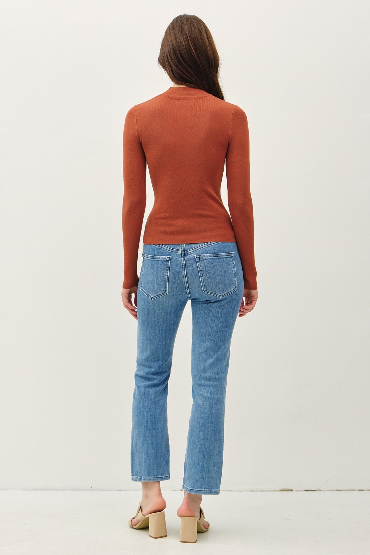 NYLAND Elora Basic RIbbed Mockneck Sweater
