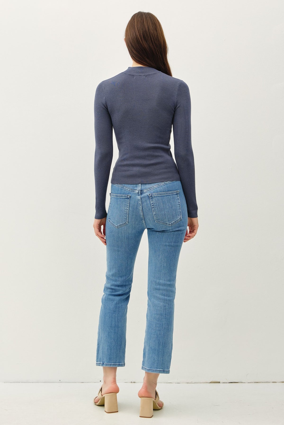 NYLAND Elora Basic RIbbed Mockneck Sweater