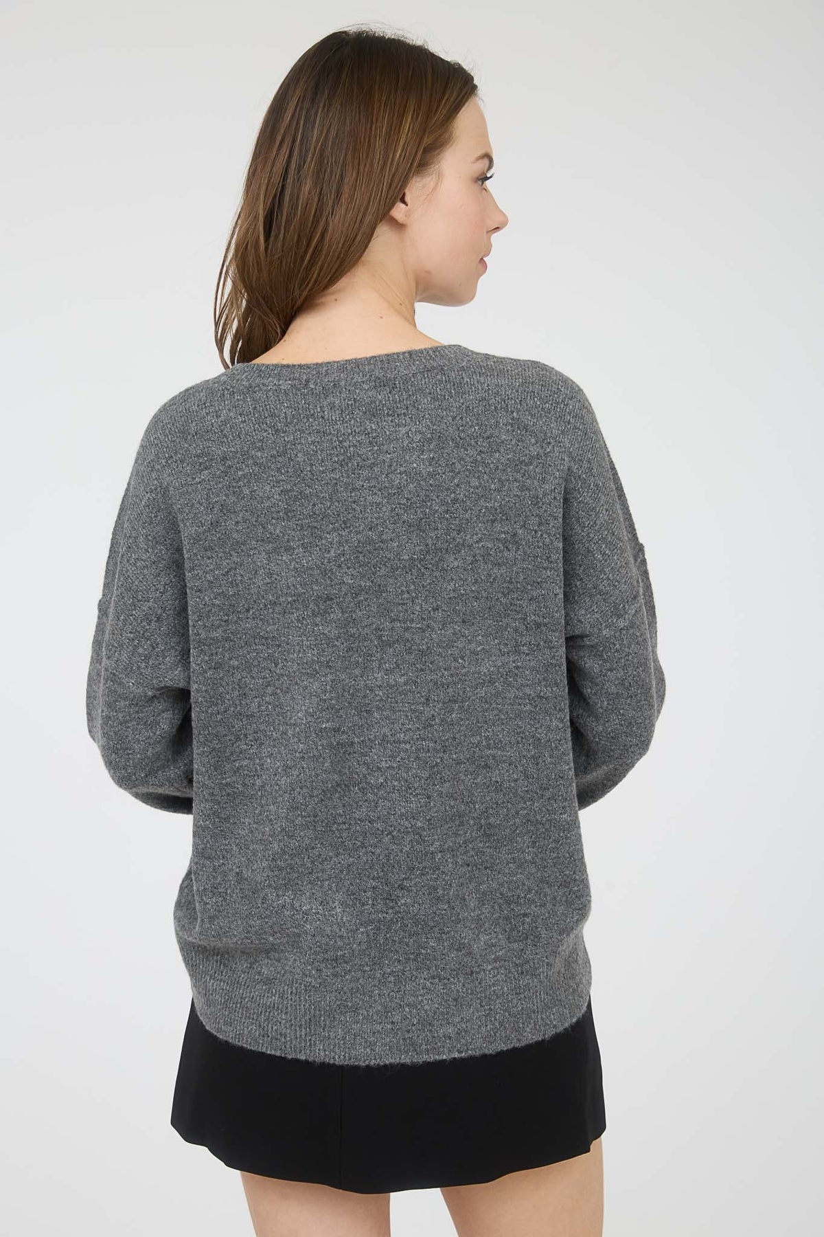 NYLAND Lilietta Solid Crewneck Front Seam Knit Sweater