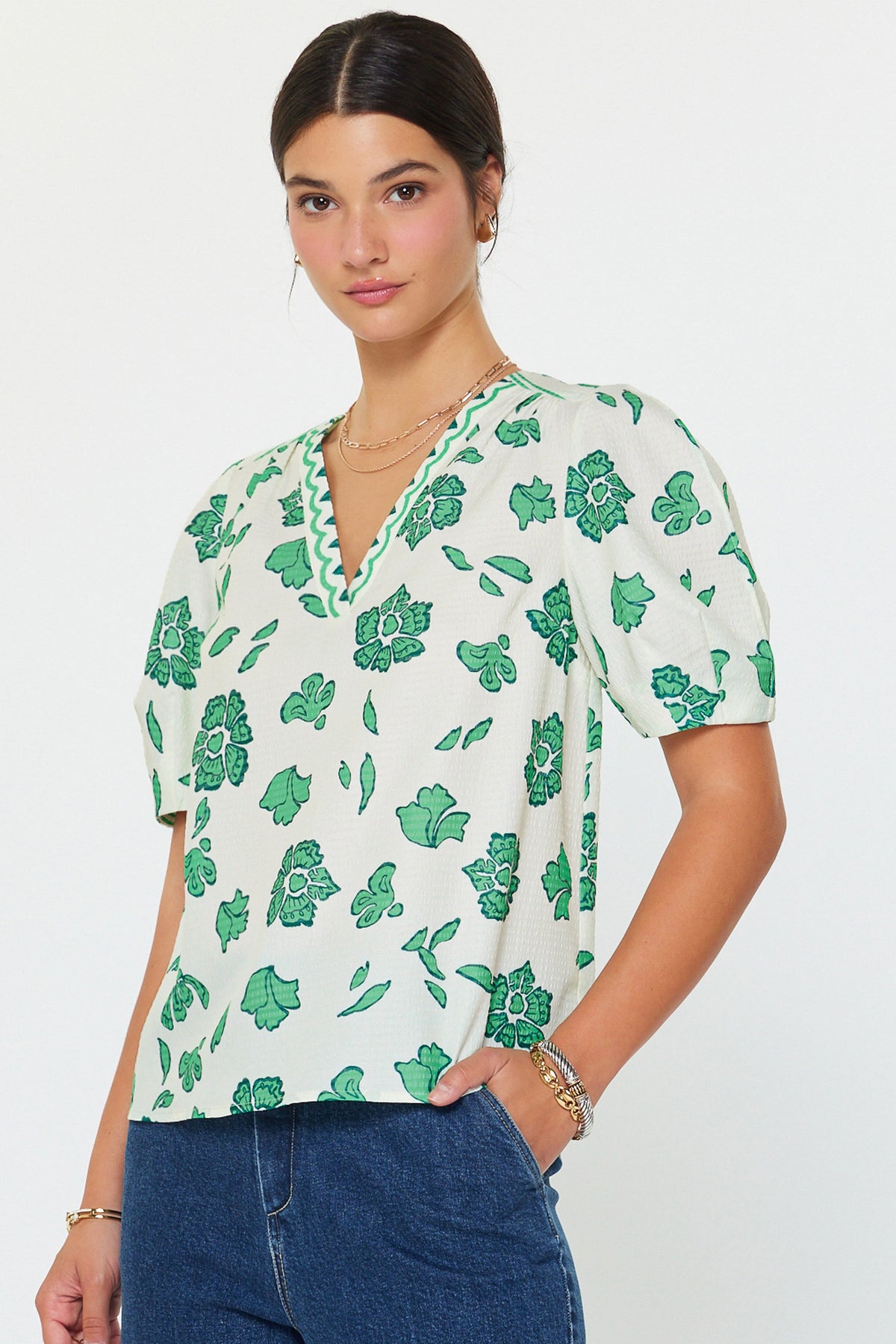 NYLAND Zahira Floral Printed V-Neck Blouse