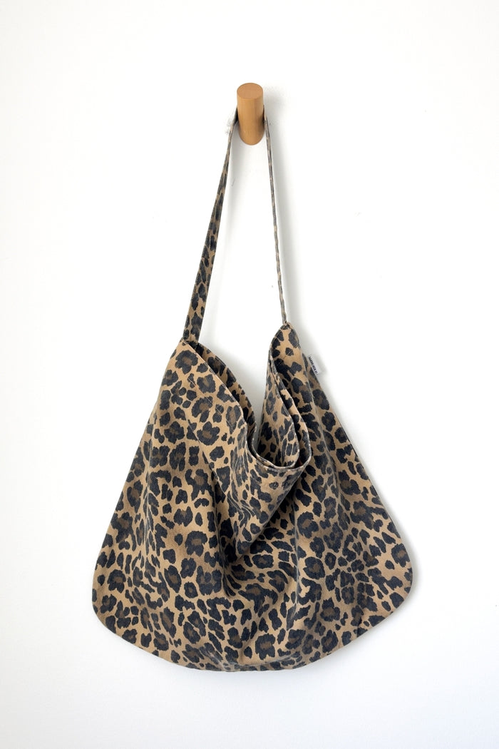 Le Bon Shoppe Happy Carry Bag Leopard