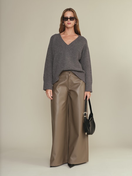 DELUC Chad Sweater in Dark Grey