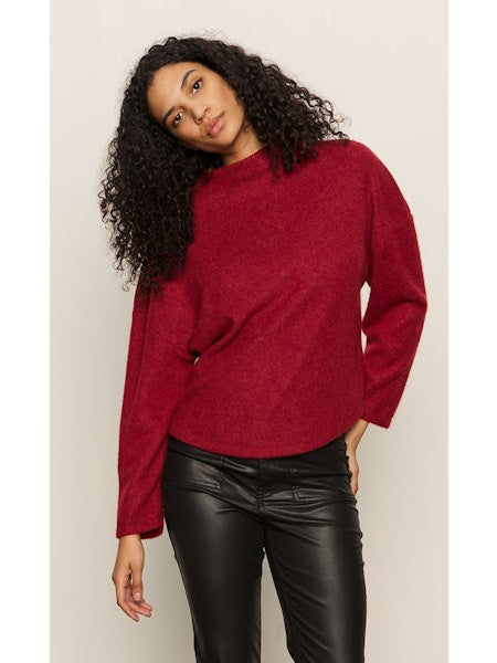 Sanctuary Change of Pace Top Crimson