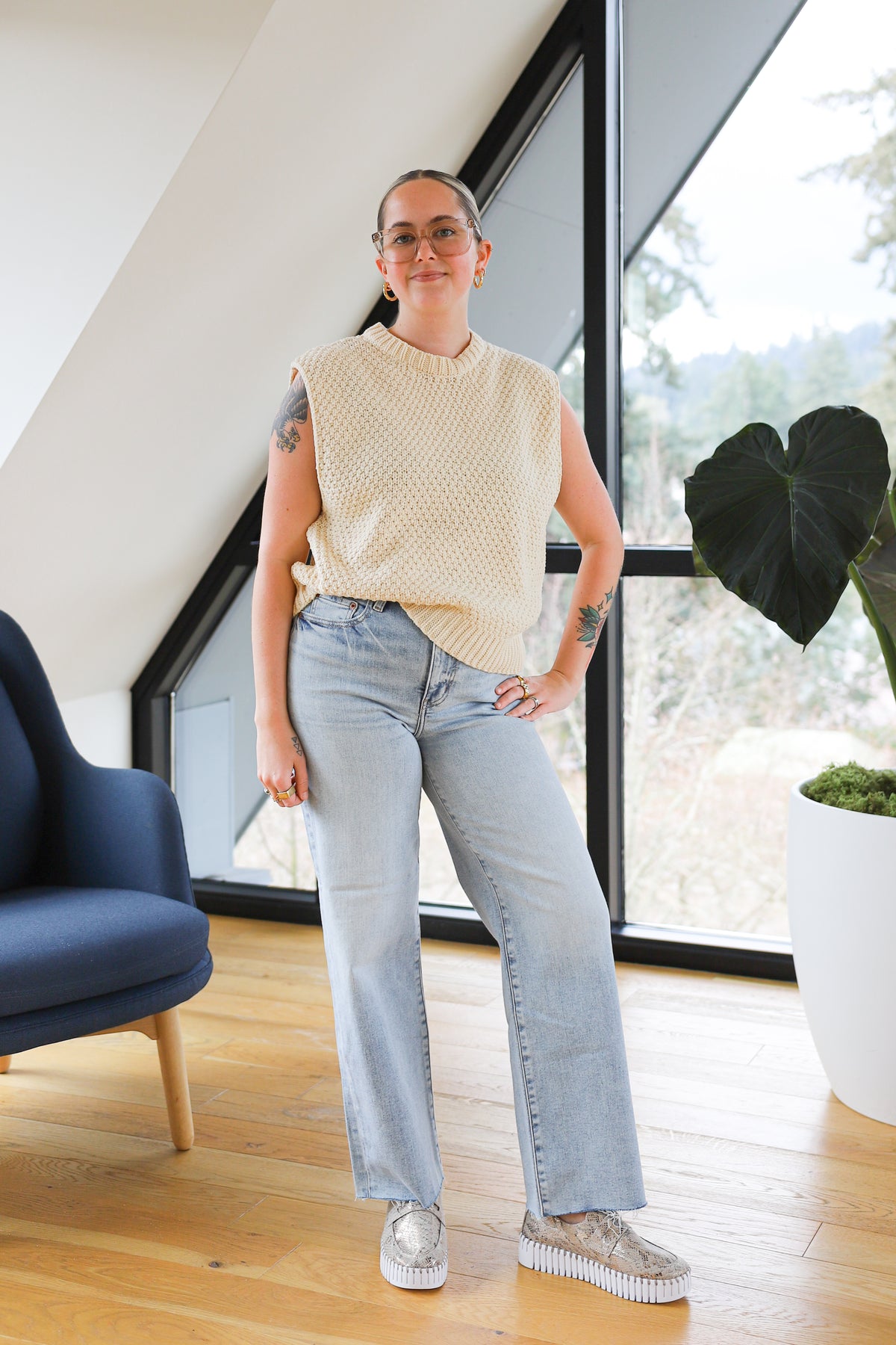 Daze Denim Pleaser High Rise Wide Ankle in Miracle