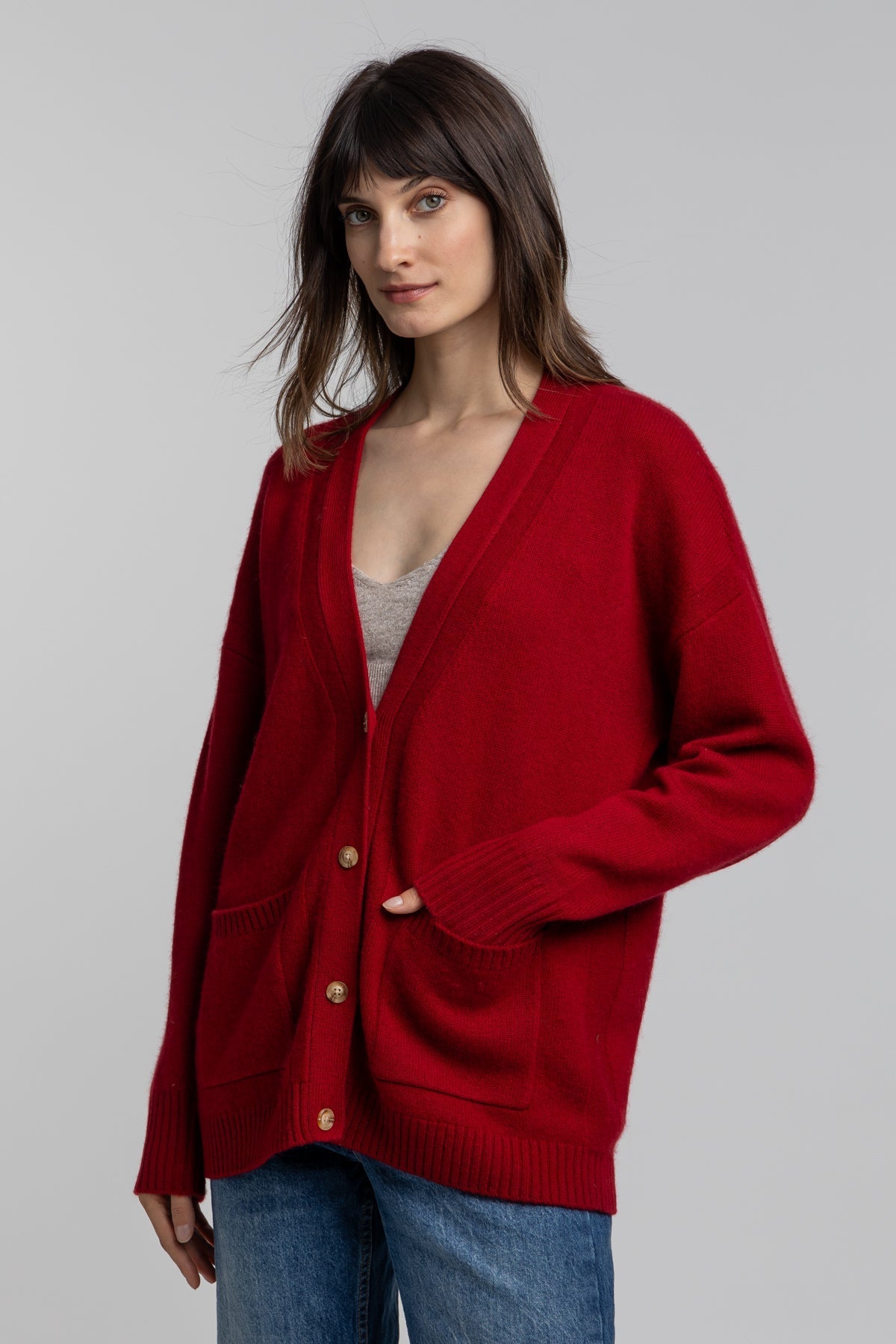 Quinn Yuna Cashmere Boyfriend Cardigan in Red