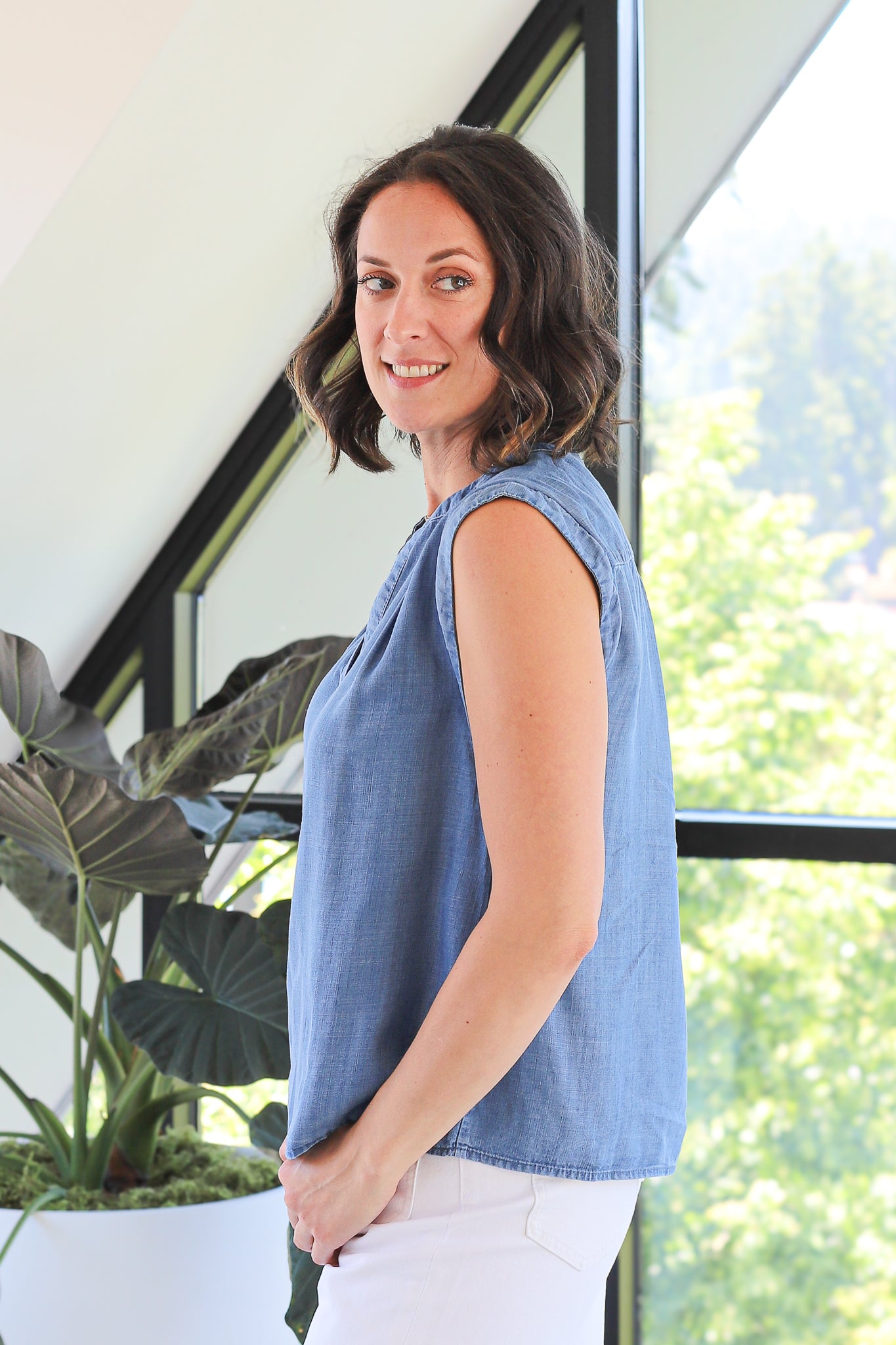 NYLAND Kaliyah Sleeveless Boxy Top