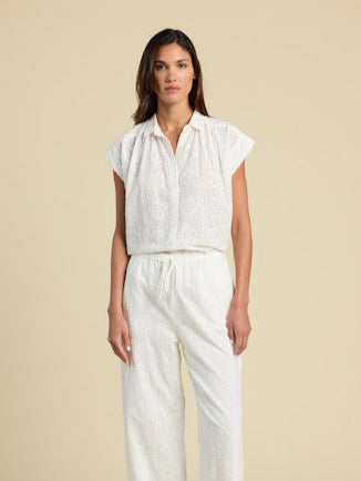 Birds of Paradis by Trovata Della Shirt in Handkerchief Eyelet