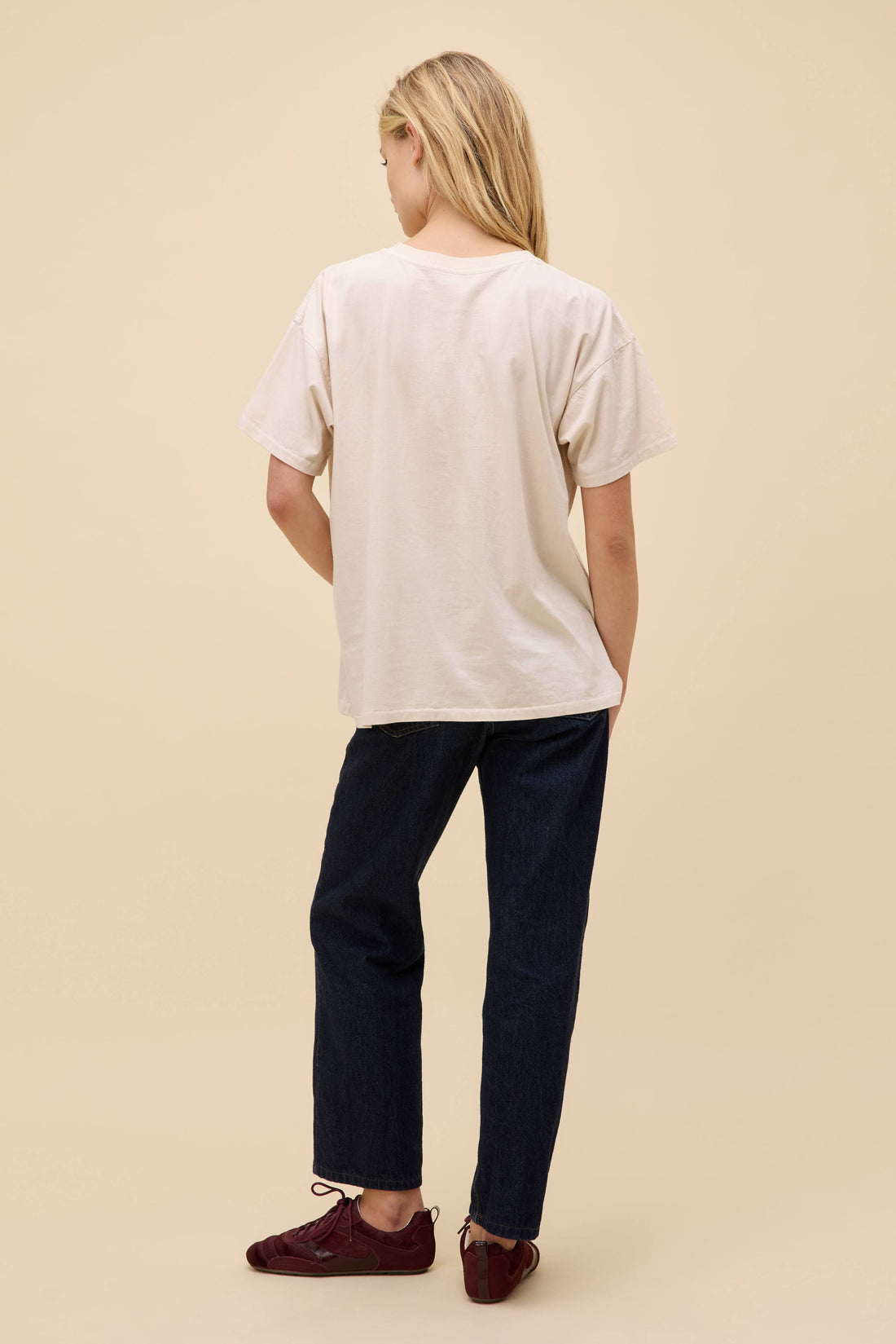 DAYDREAMER Bee Gees Spirits Having Flown Merch Tee