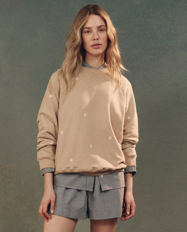 THE GREAT. The Slouch Sweatshirt w/ Daisy Embroidery in Khaki