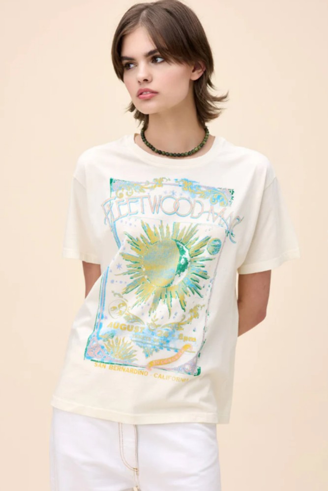 DAYDREAMER Fleetwood Mac Dreams Boyfriend Tee