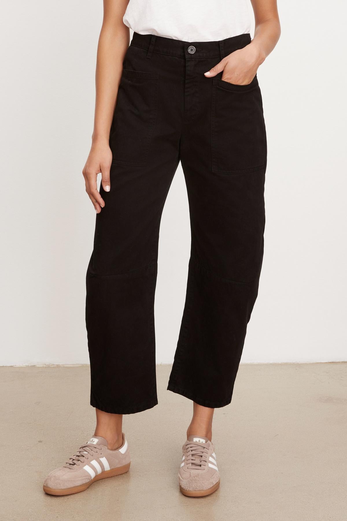 Velvet by Graham & Spencer Brylie Pant in Vintage Black