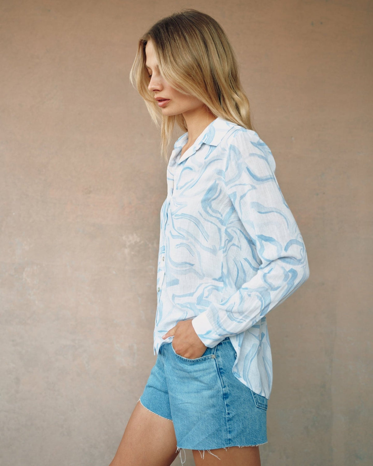 Bella Dahl Classic Button Down in Waves Floral Print