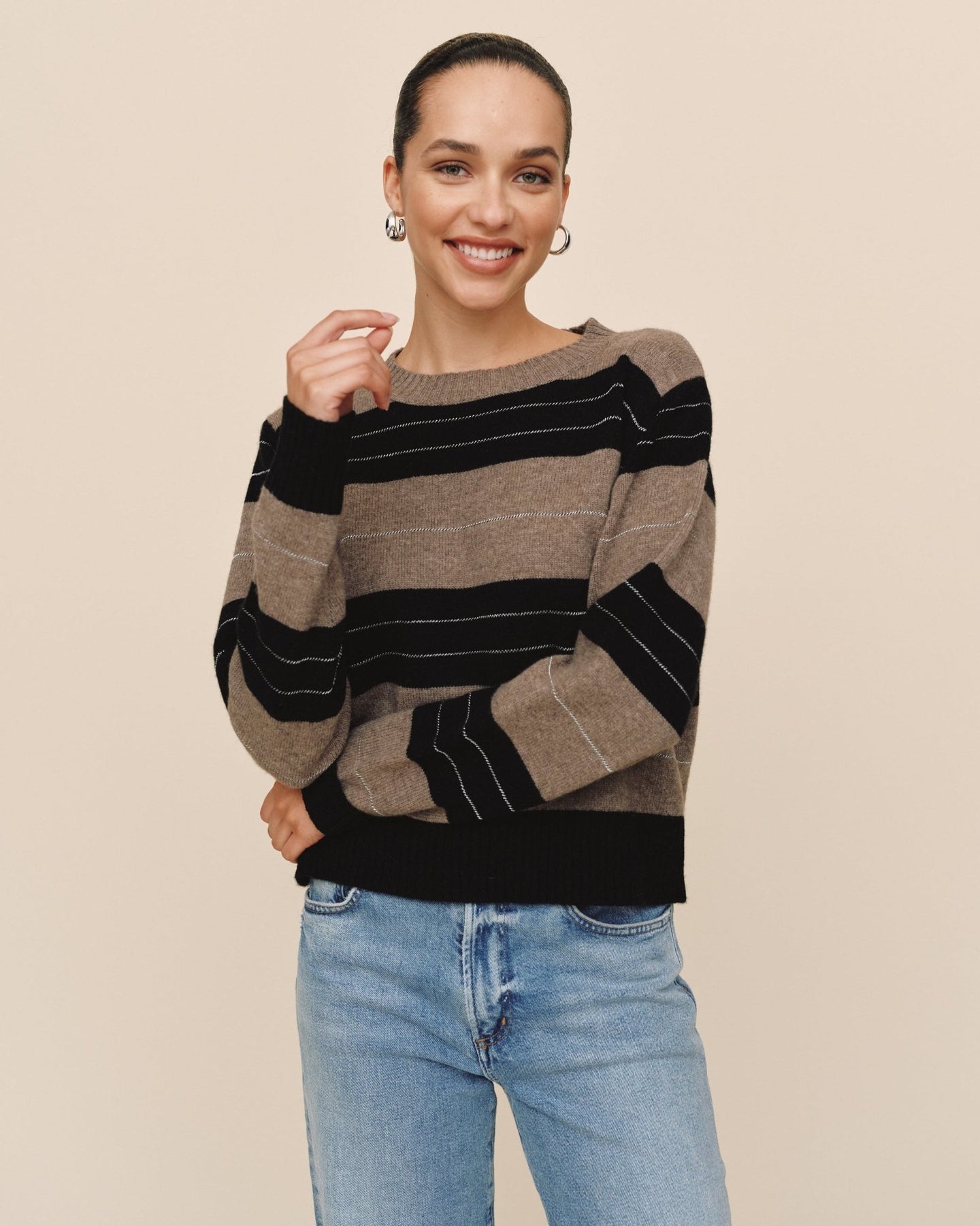 Bella Dahl Fitted Crew Sweater