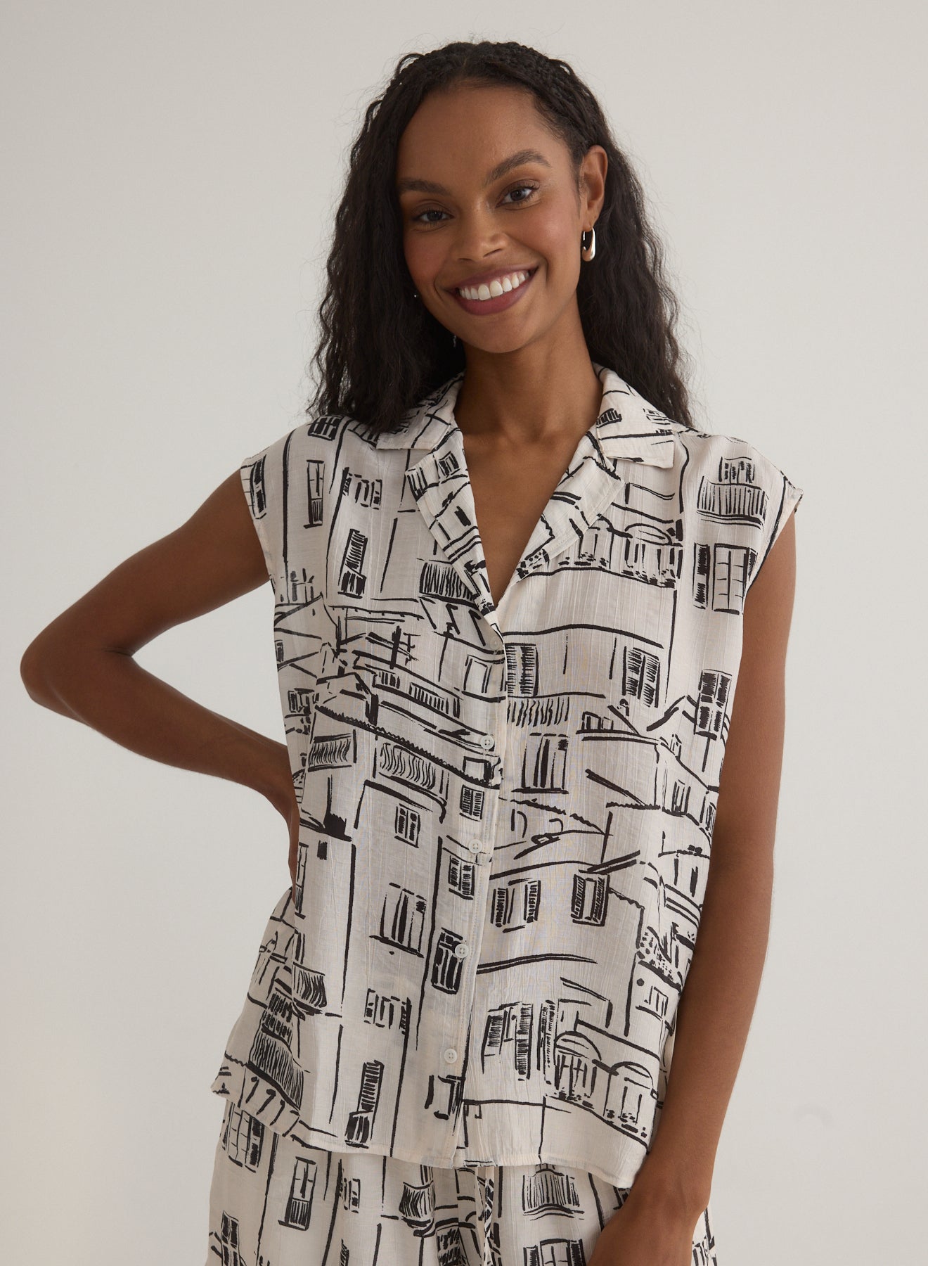 Bella Dahl Capri Collar Cap Sleeve Shirt Amalfi Sketch