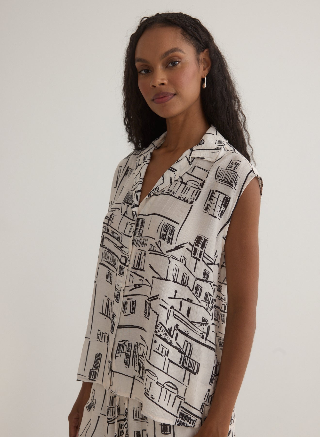 Bella Dahl Capri Collar Cap Sleeve Shirt Amalfi Sketch