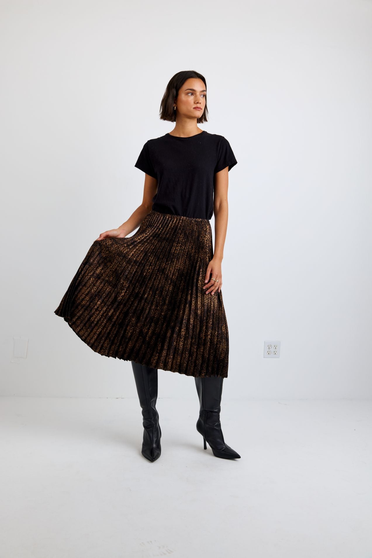 Bella Dahl Pleated Skirt in Micro Leopard