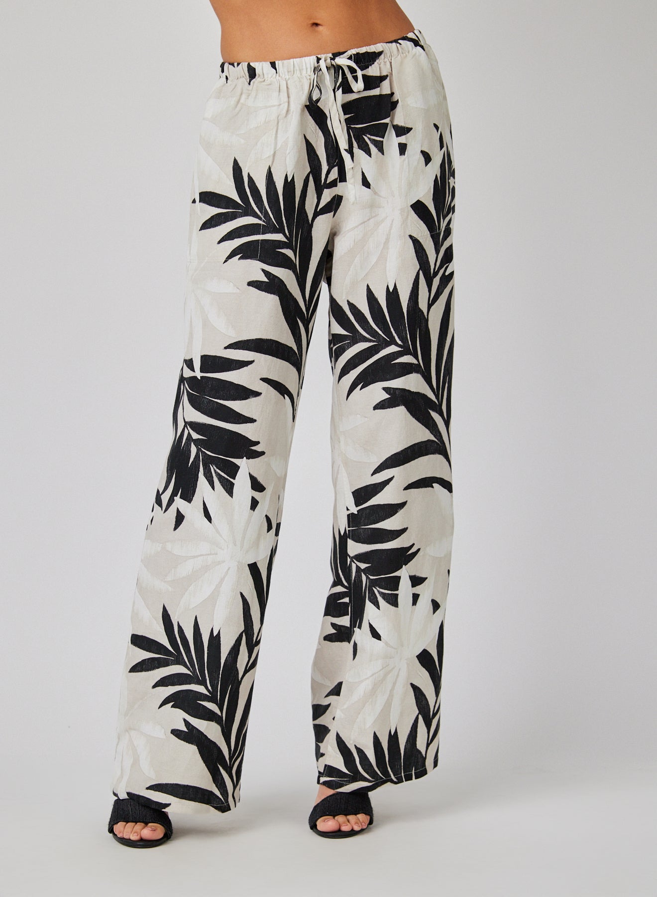 Bella Dahl Wide Leg with Drawstring Maui Palm Print